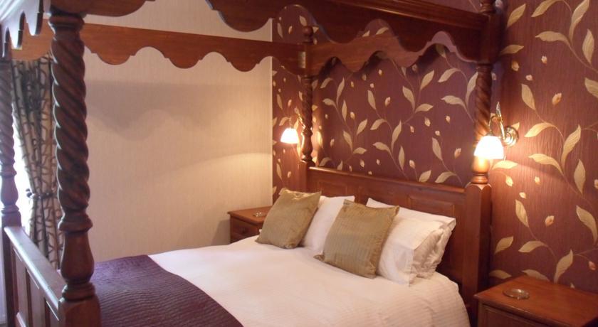 The Buck Inn, 3*