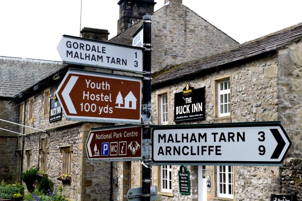 The Buck Inn, Inn