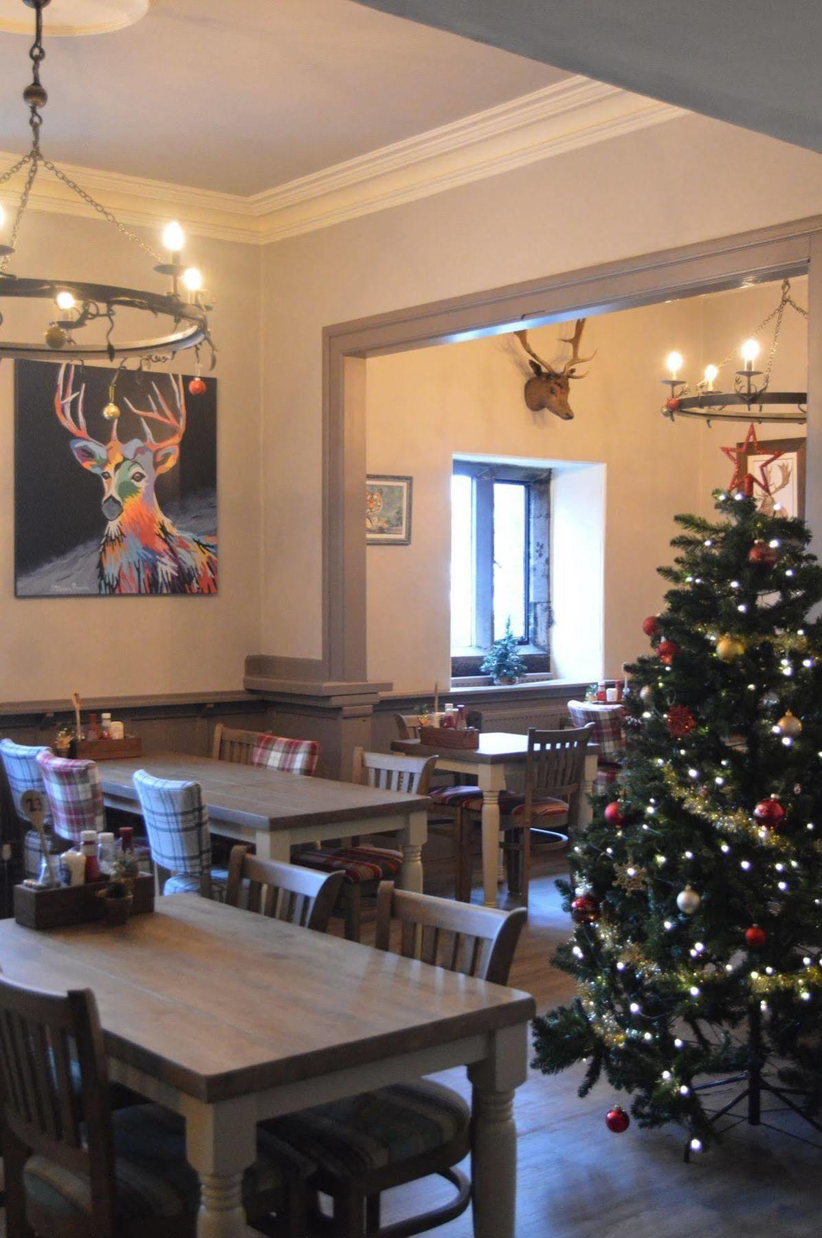 The Buck Inn, Inn