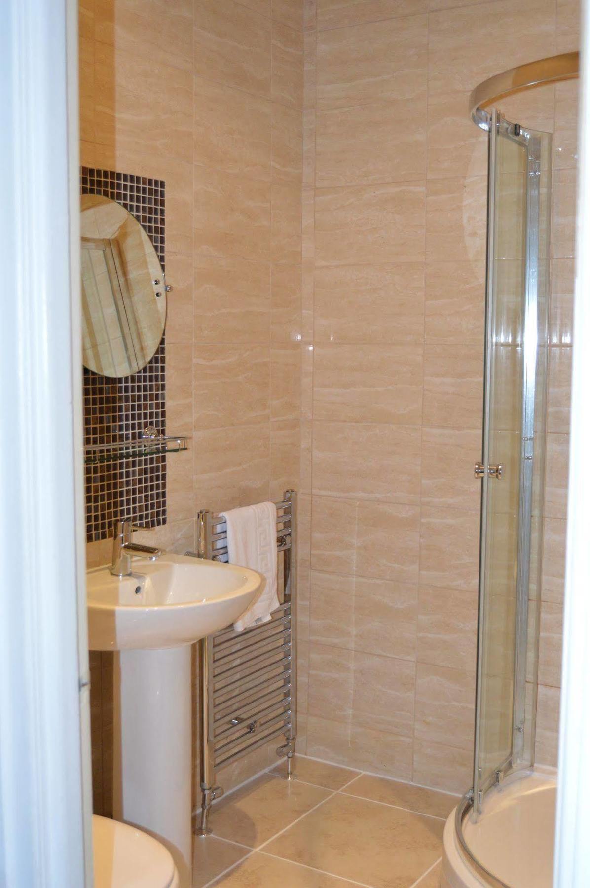 Inn The Buck Inn, 3*