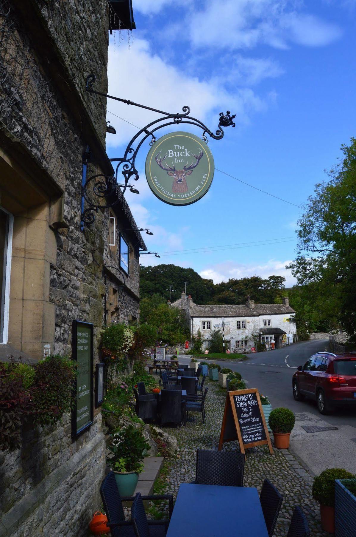 The Buck Inn, 3*